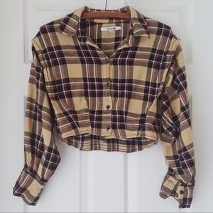 Miss selfie cropped flannel shirt